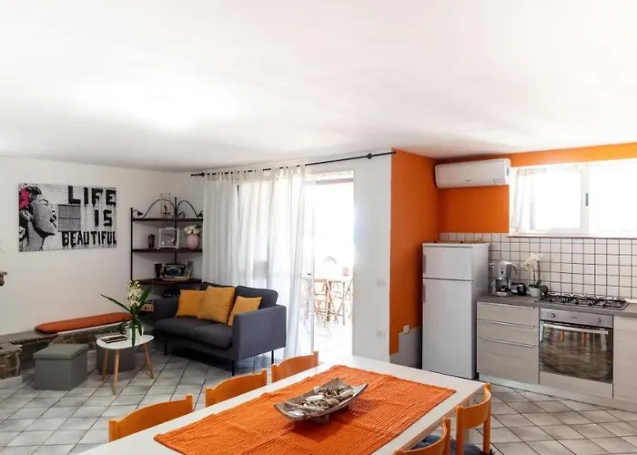 Vakantiehuis Casa Lugori Torre dei Corsari